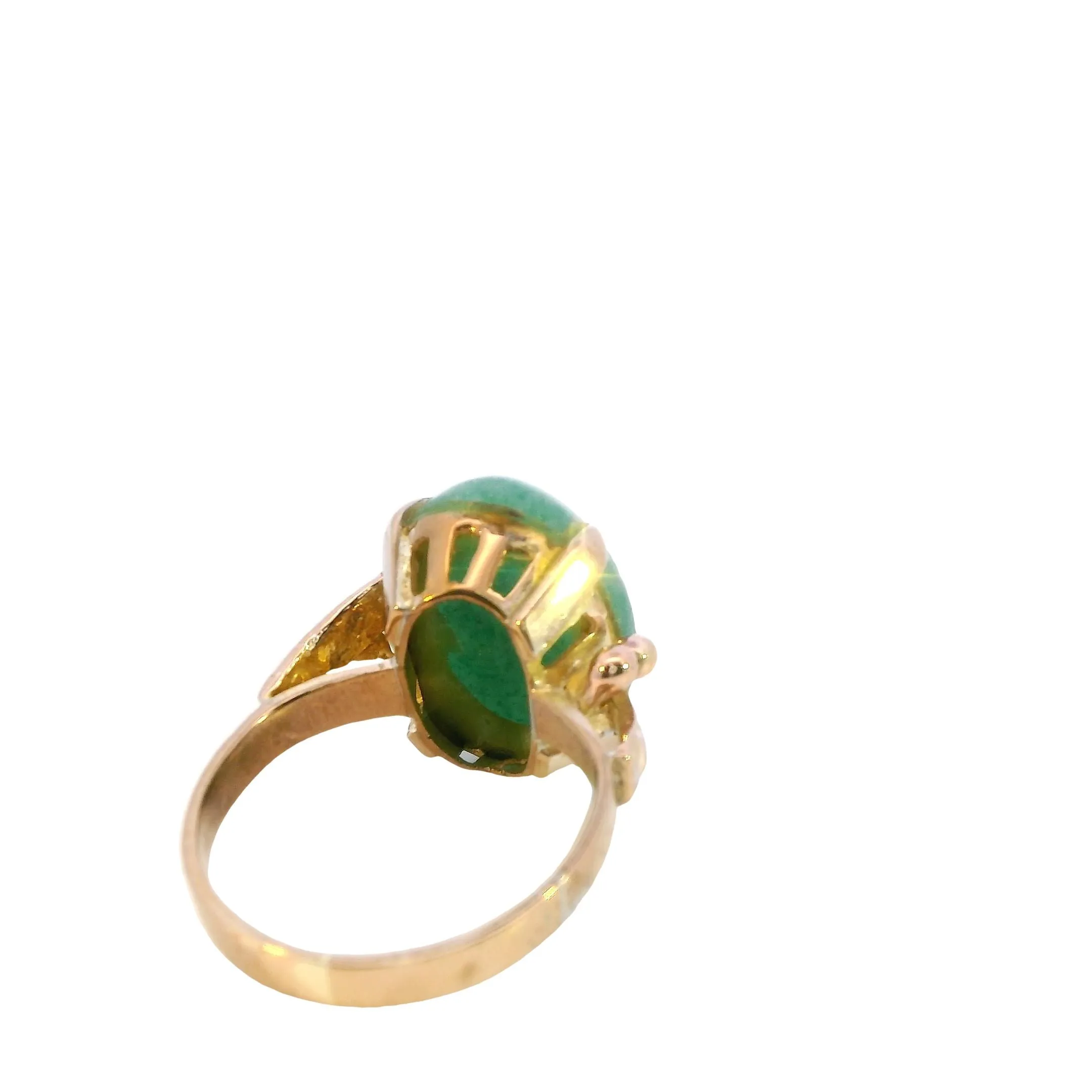 Charming Green Aventurine Quartz Ring Set in Gold Plating