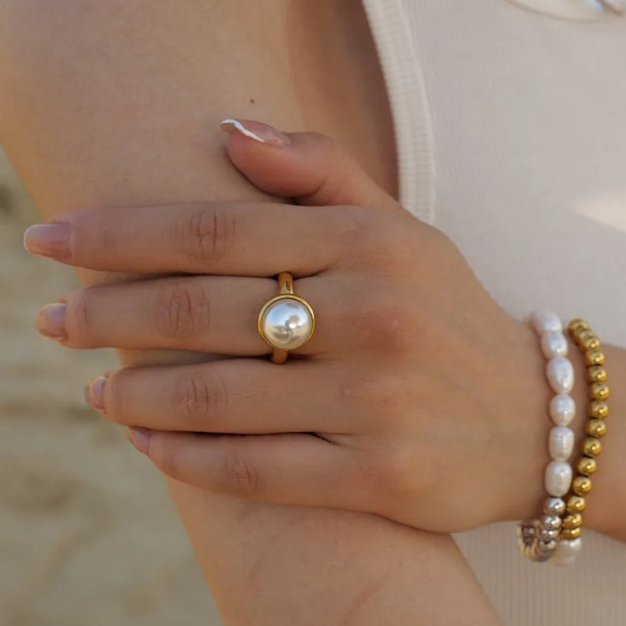 Classic Pearl Ring