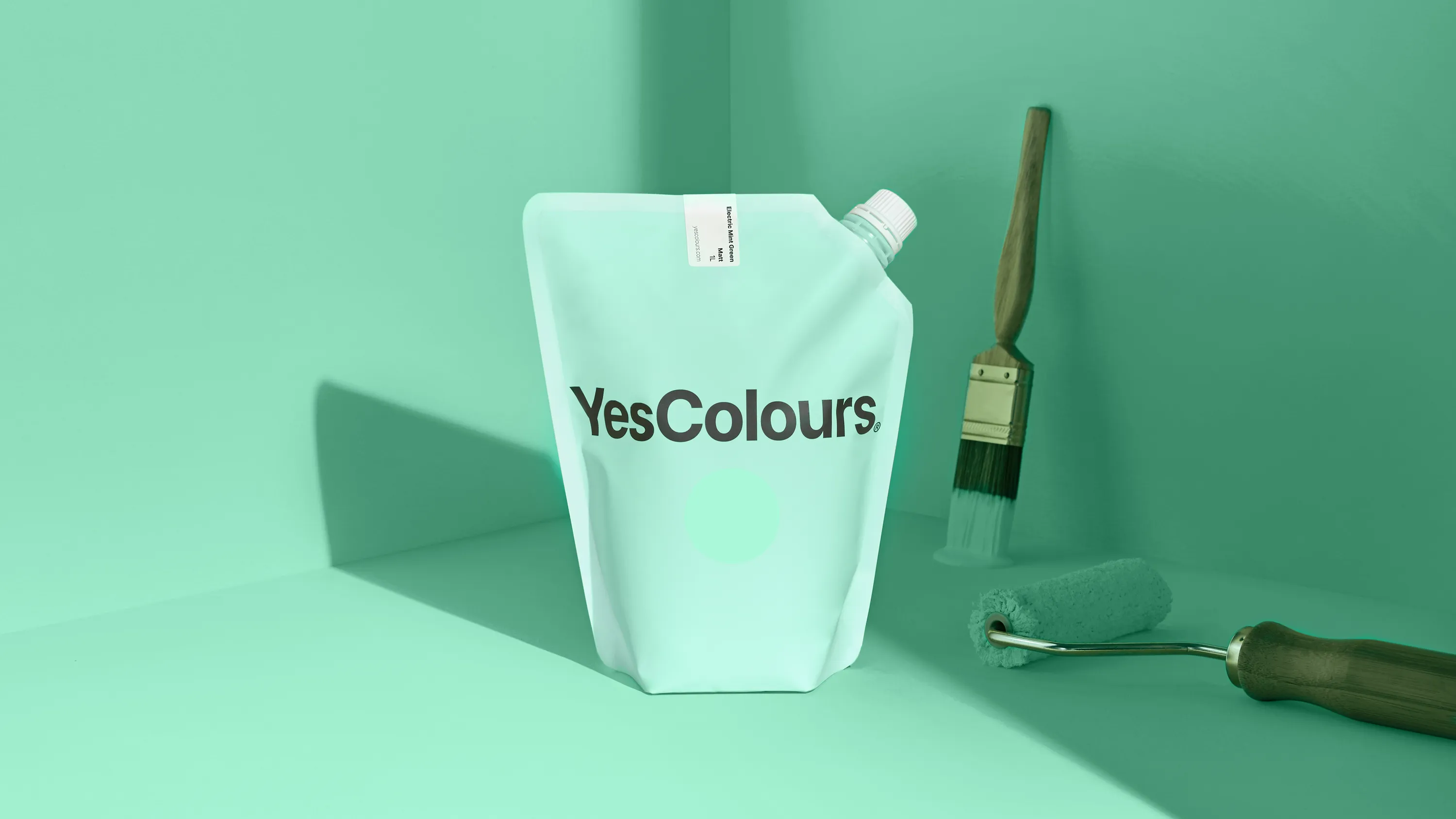 Electric Mint Green matt emulsion paint