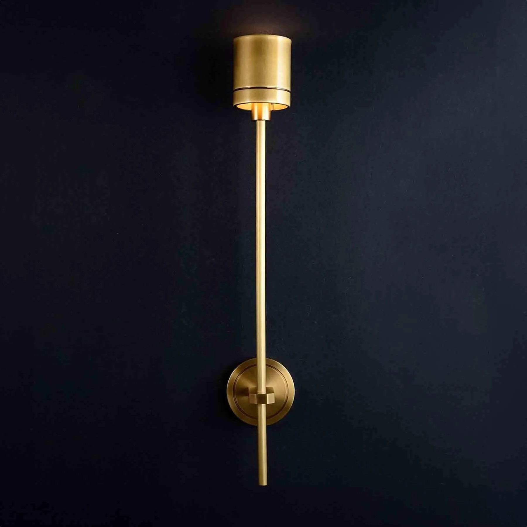 Jimmy Raiden Dillon Wall Light