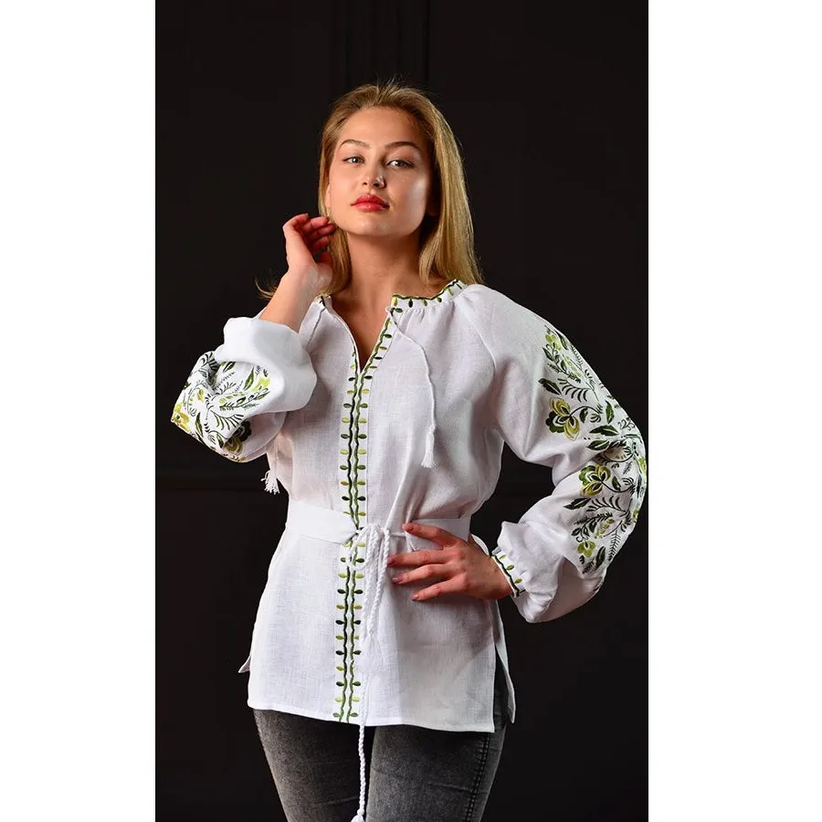 Women's blouse with floral embroidery pattern