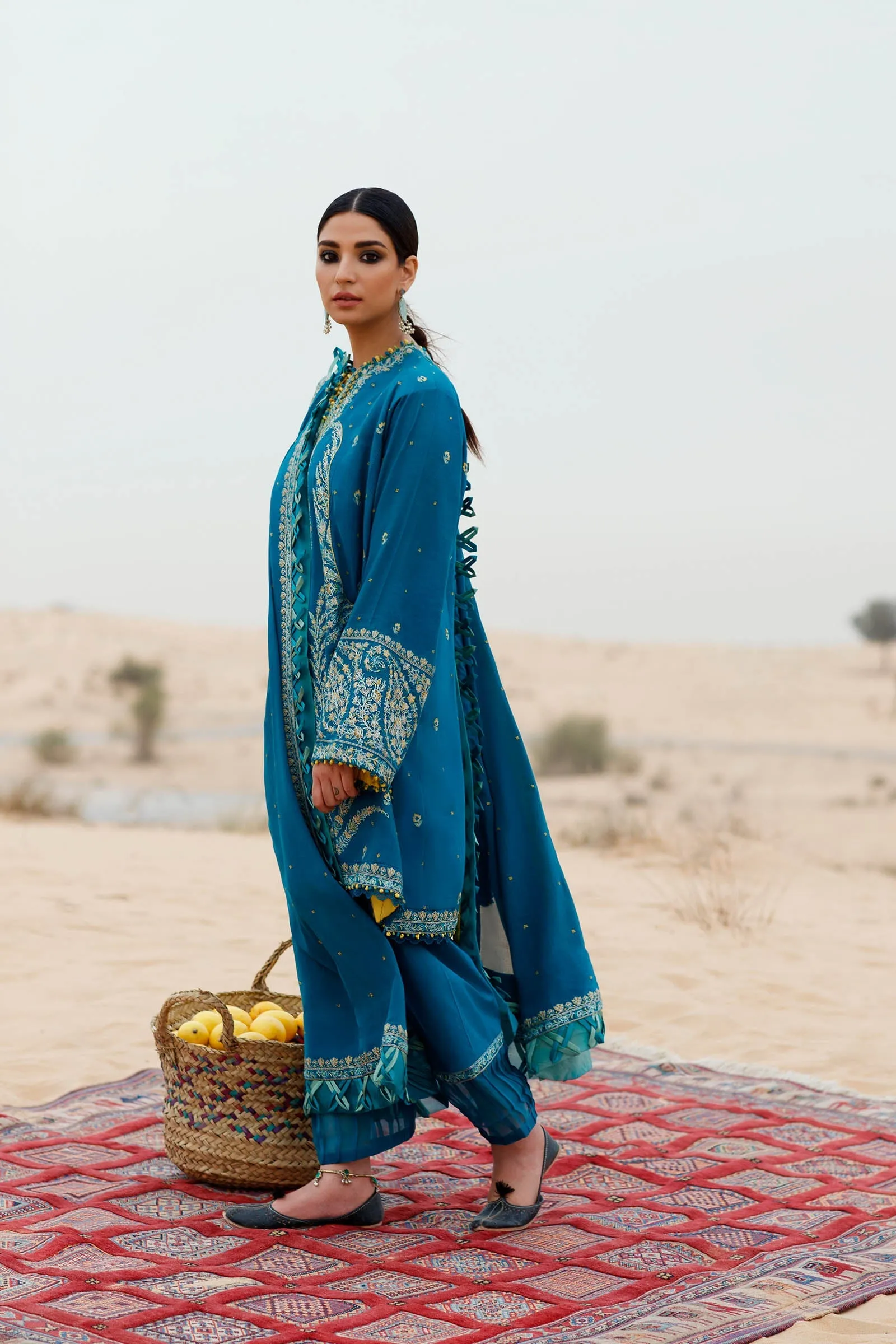 Zaha by Khadijah Shah Lawn Collection 2022 – ZARBANU (ZL22-04 A)
